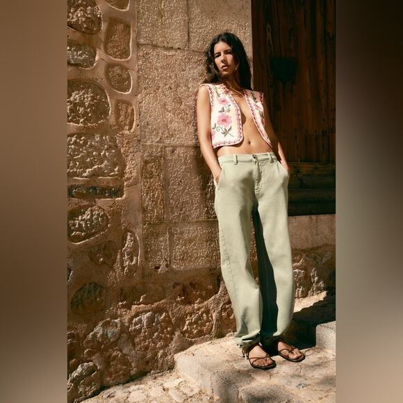 Zara Floral Embroidered Vest Size Large - Picture 9 of 15